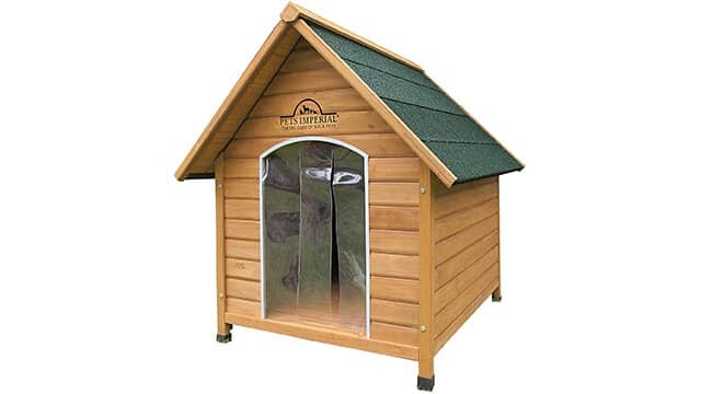 Insulated wooden dog kennel